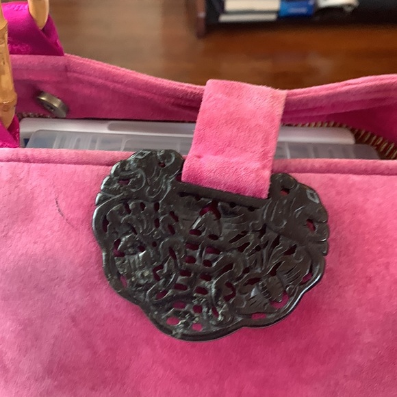 BEAUTIFUL SUEDE BAG PINK WITH METAL HEART - Picture 2 of 8